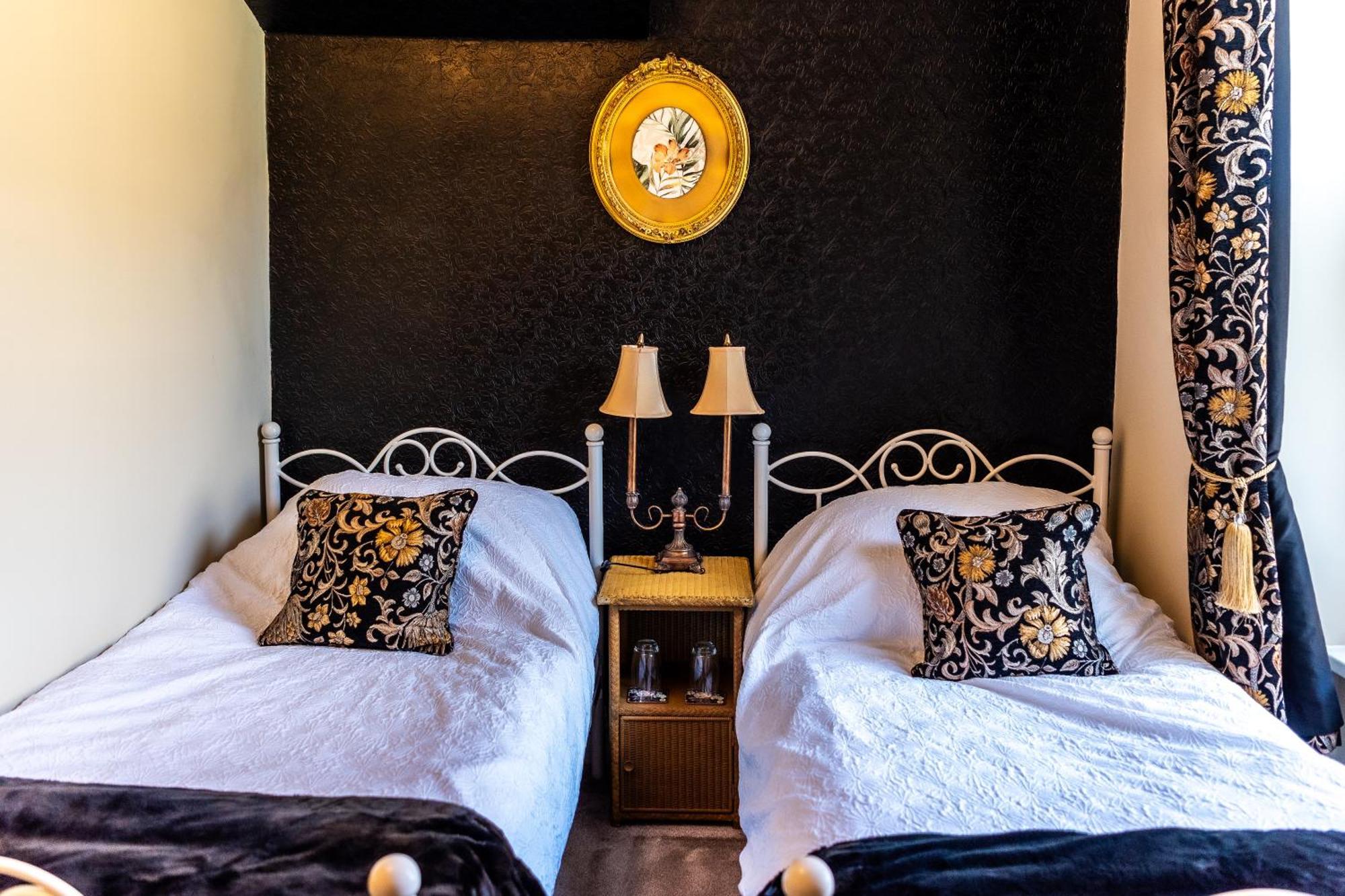 Mulberry House Hotel Llandudno Ngoại thất bức ảnh